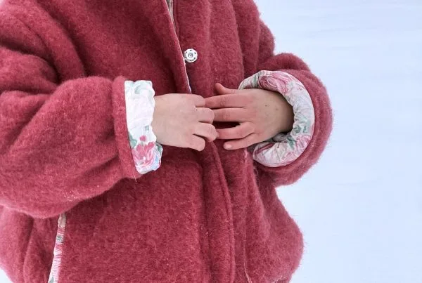 Veste upcyclée en couverture pure laine fabriquée en Isère